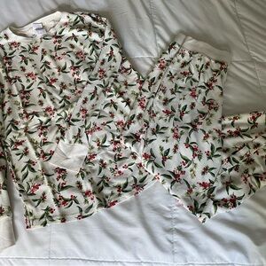 Stars Above Holiday Pajama Set